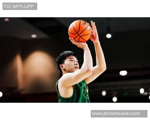 王俊杰连续两场比赛表现出色贡献10分1篮板1抢断展现实力