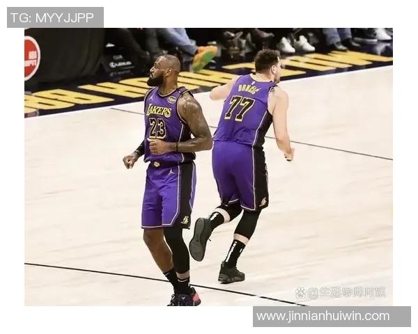 老詹能否逆袭里夫斯湖人或迎来白人三少时代的挑战